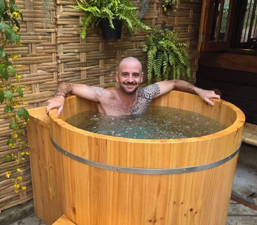 Ice Bath Experience by Jason Ryer at Old City Spa Chiang Mai Tibo Smiling